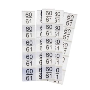 25 selbstklebende Textiletiketten Größe 60/61