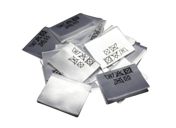 25 Textiletiketten nur Pflegesymbole Mittelfalte 25 Textiletiketten nur Pflegesymbole Mittelfalte