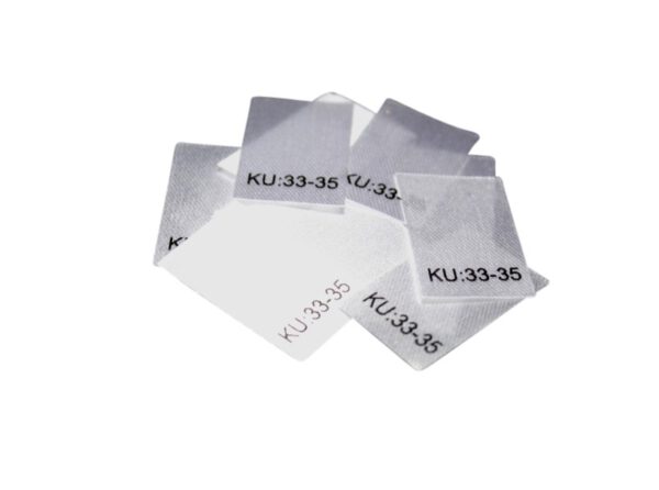 25 Textiletiketten Größe KU: 33-35