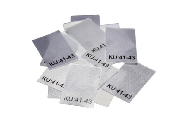 25 Textiletiketten Größe KU: 41-43