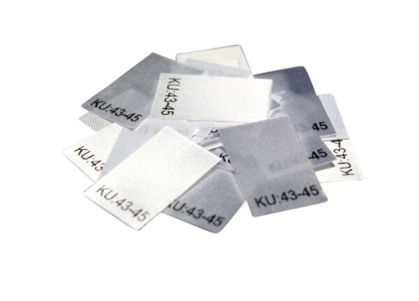 25 Textiletiketten Größe KU: 43-45