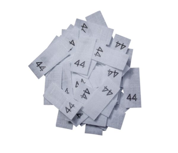 25 Textiletiketten - Größe 44 auf Mischband