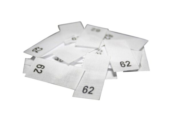 25 Textiletiketten - Größe 62 auf Mischband 25 Textiletiketten - Größe 62 auf Mischband