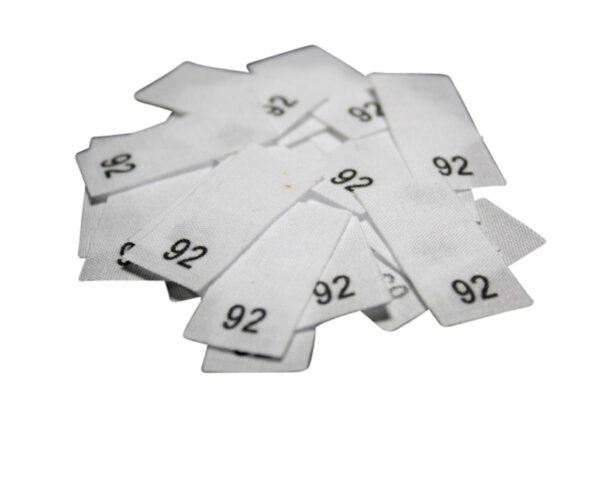 25 Textiletiketten - Größe 92 auf Mischband