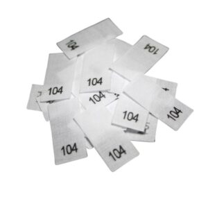 25 Textiletiketten - Größe 104 auf Mischband