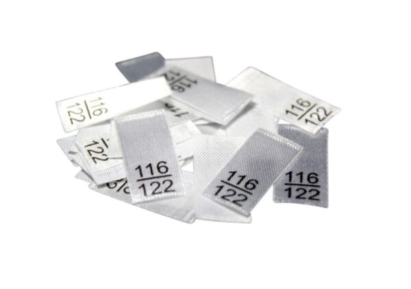 25 Textiletiketten - Größe 116/122