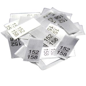 25 Textiletiketten - Größe 152/158