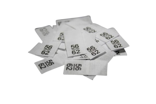 25 Textiletiketten - Größe 56/62 auf Mischband