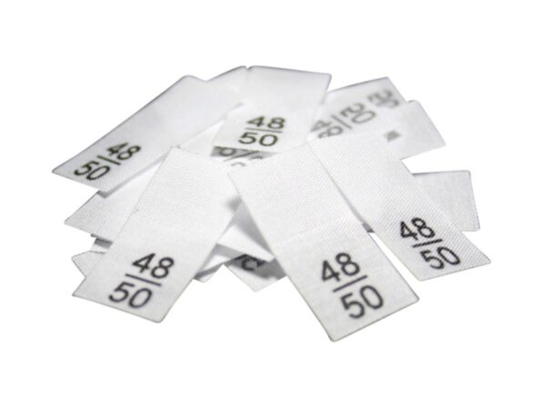 25 Textiletiketten - Größe 48/50 auf Mischband