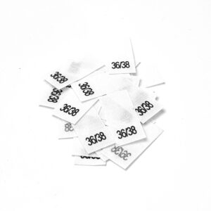 il_fullxfull.4571711852_cupt.jpg 25 St. Textiletiketten Größe 36/38auf Mischband