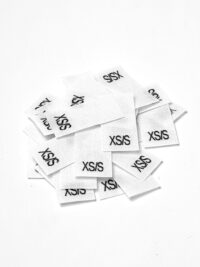 25 St. Textiletiketten  Größe XS/S auf Mischband