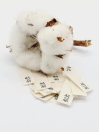 25 St. Textiletiketten  Größe 44/46 auf Naturbaumwollband