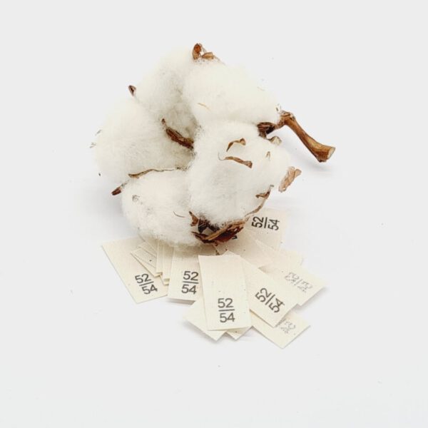 25 St. Textiletiketten  Größe 52/54 auf Naturbaumwollband