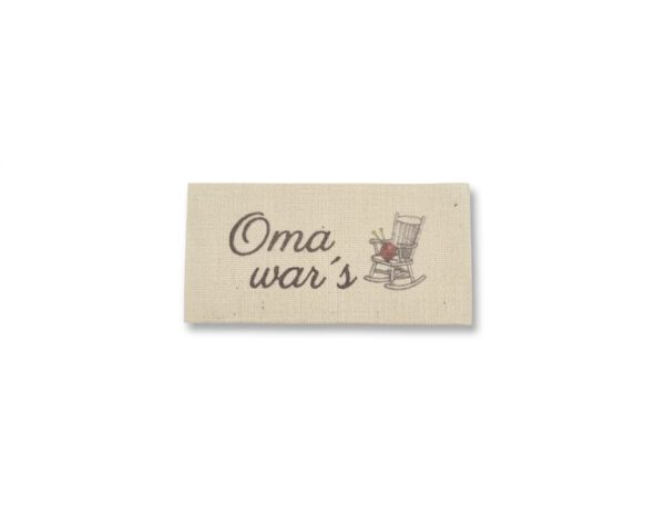 Liebevoll gestaltete Textiletiketten aus Naturbaumwolle – „Oma wars“ (25er-Set)