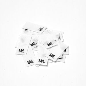 25 Textiletiketten  Größe M/L auf Mischband
