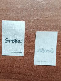 25 Textiletiketten Größe___ auf Naturbaumwolle